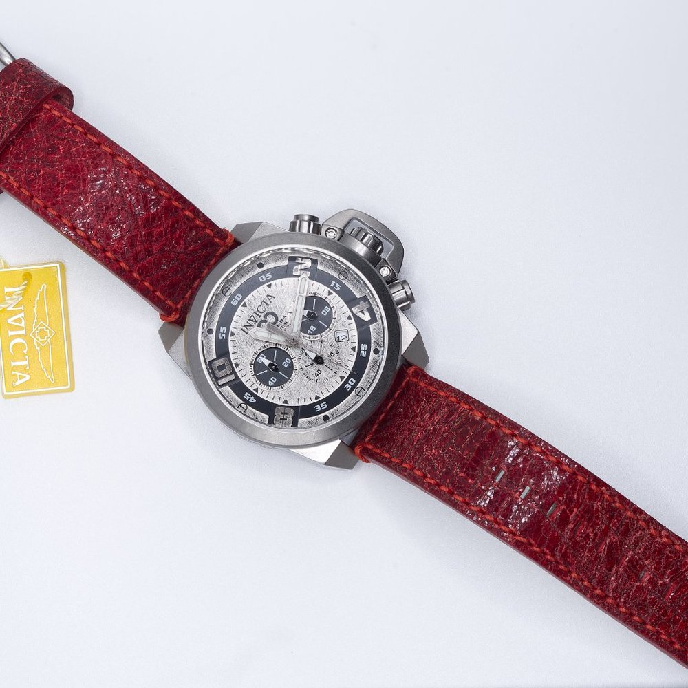 NWT - Invicta Corduba Men's Watch (Model 18733)